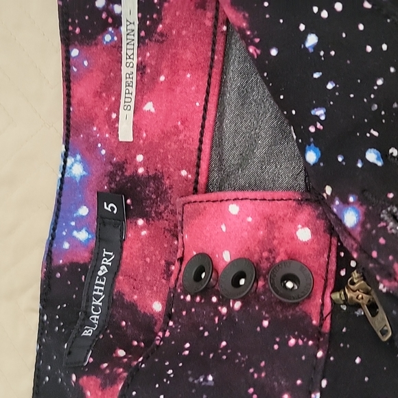 Super Skinny Jeans Hot Topic Blackheart Womens Juniors Size 5 Galaxy Print NWT - Picture 7 of 11